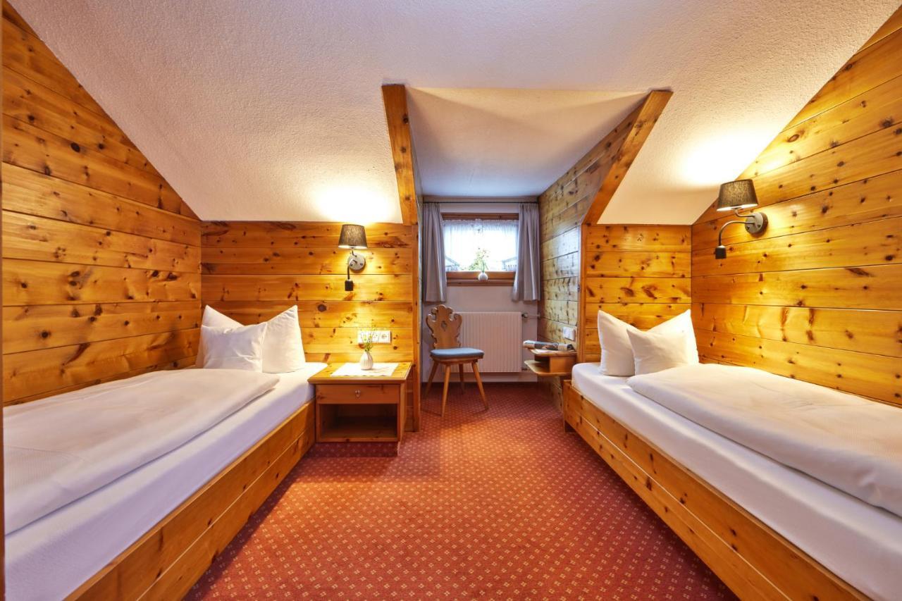 Gaestehaus Sonnenheim Mittenwald Kültér fotó