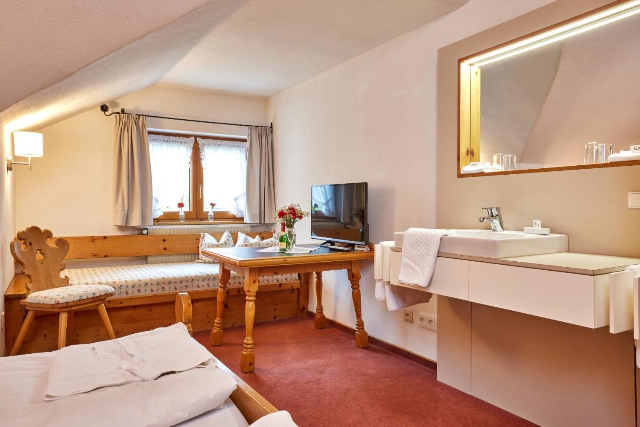 Gaestehaus Sonnenheim Mittenwald Kültér fotó