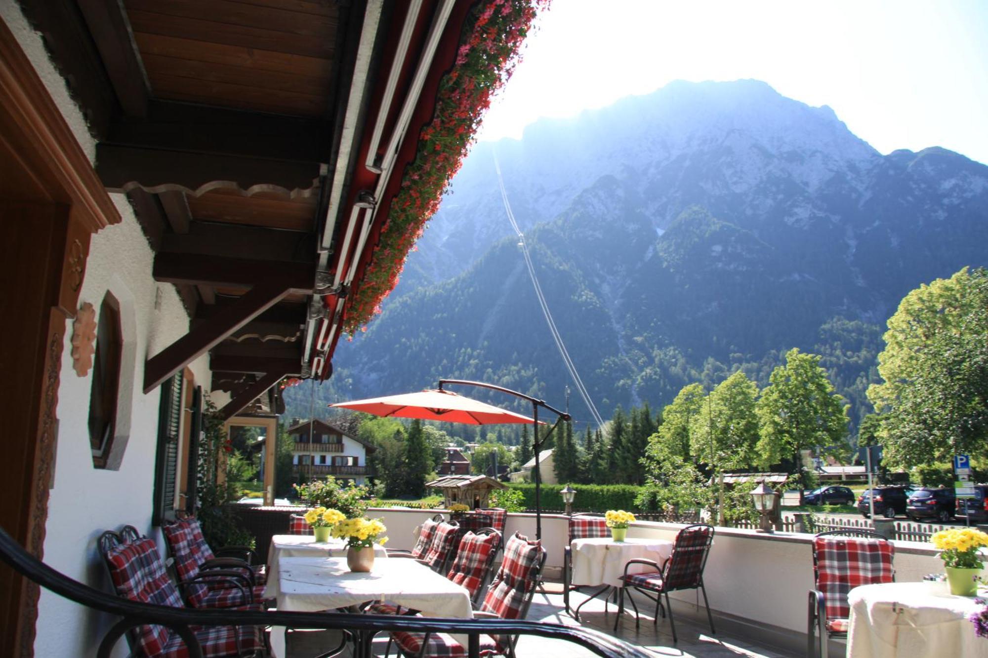 Gaestehaus Sonnenheim Mittenwald Kültér fotó